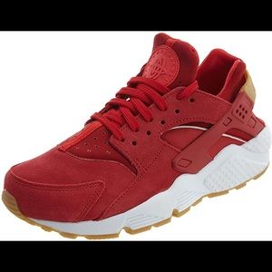 Red Air Huarache by Nike! Size 8 (fits like a 7)